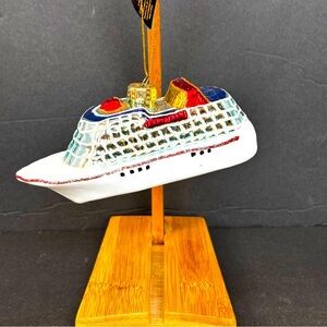 NWT 5.5" Robert Stanley Cruise Ship Glass Christmas Ornament